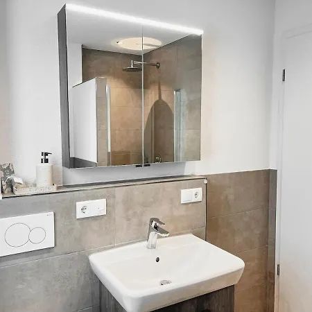 Apartment Modern In