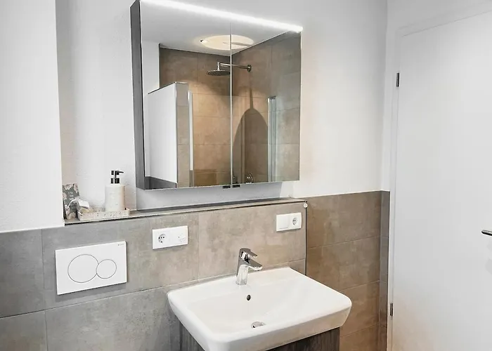 דירה Modern In